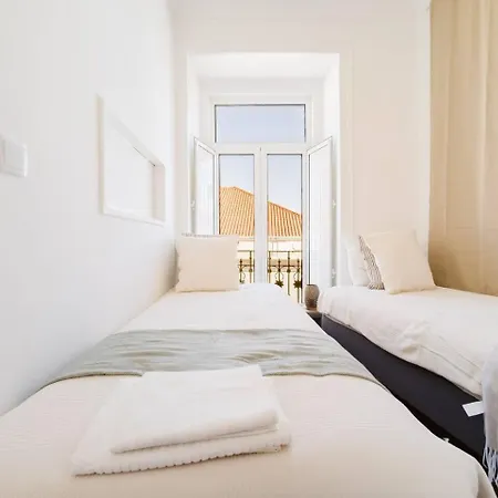 4Br Alfama Gem Cruise Ship Views Sleeps 11 * Lissabon