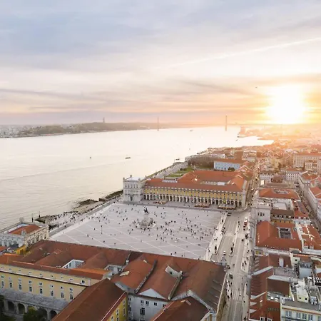 4Br Alfama Gem Cruise Ship Views Sleeps 11