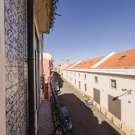 4Br Alfama Gem Cruise Ship Views Sleeps 11 Apartment Lissabon