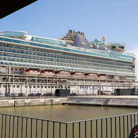 4Br Alfama Gem Cruise Ship Views Sleeps 11 * Lissabon
